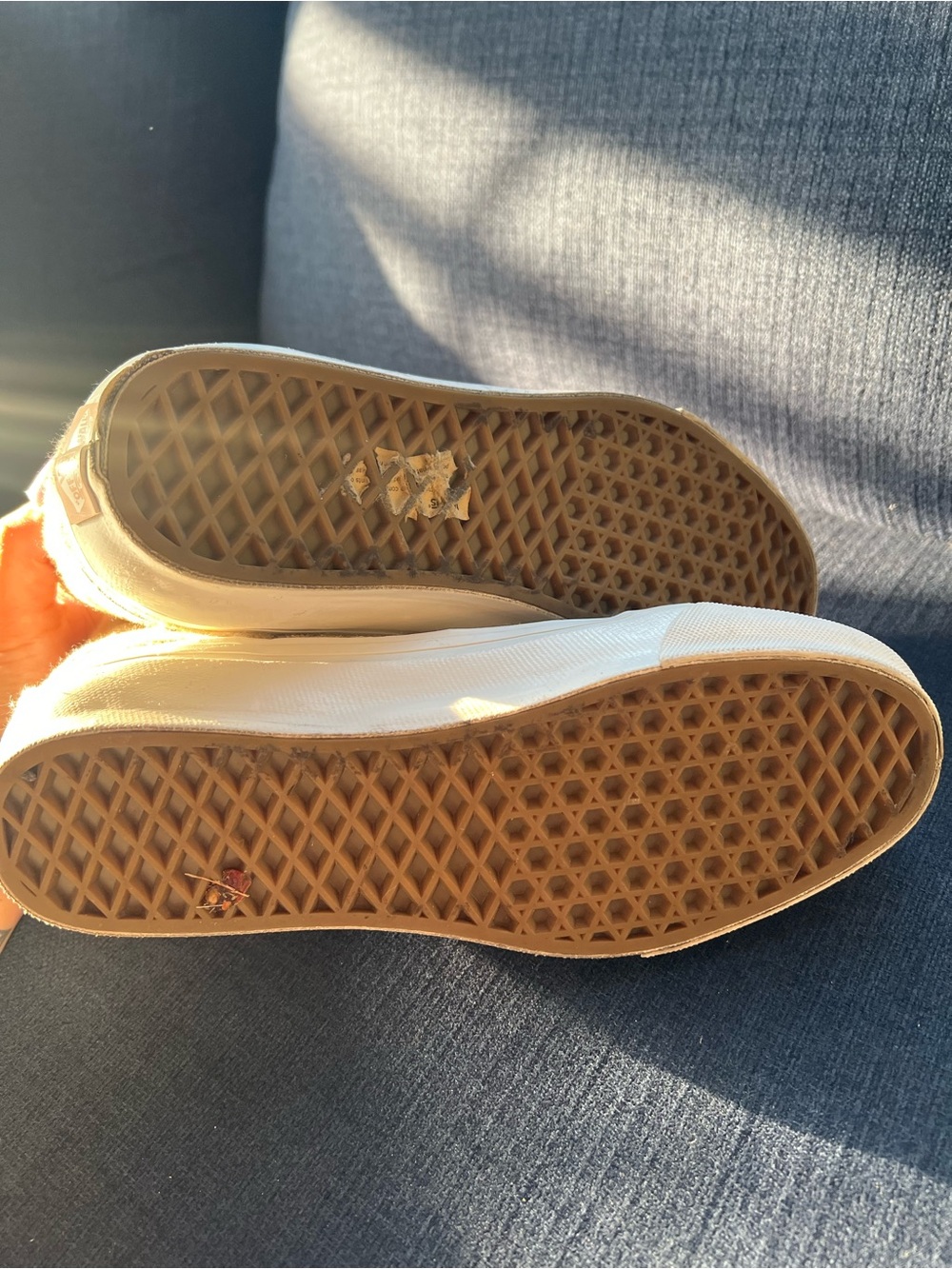 High-Top Women's Vans in Cream and Peach - Picture 6 of 8